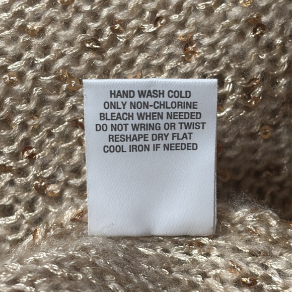EUC Gold Sequined Sweater - Picture 10 of 10